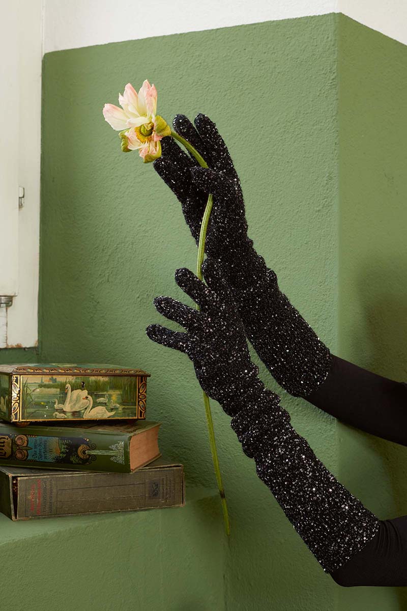 lang yarns paillettes