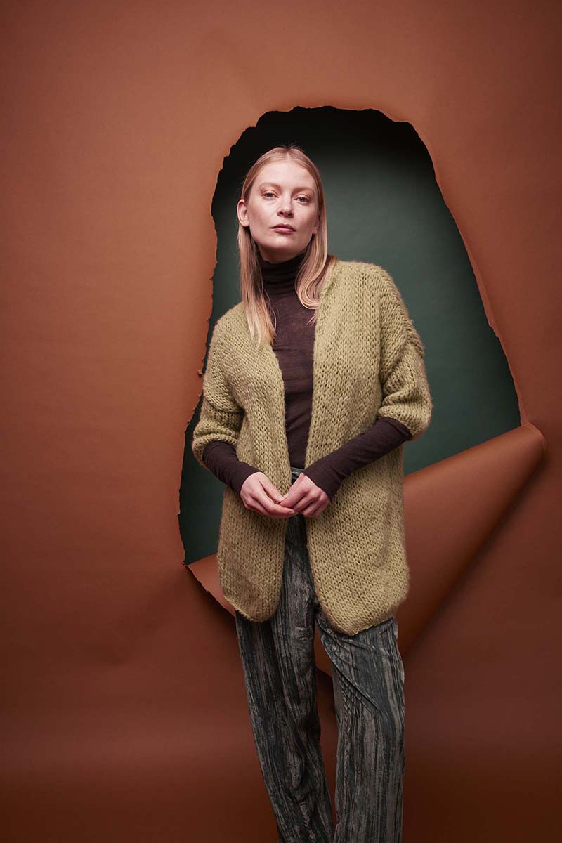 lang yarns avalon