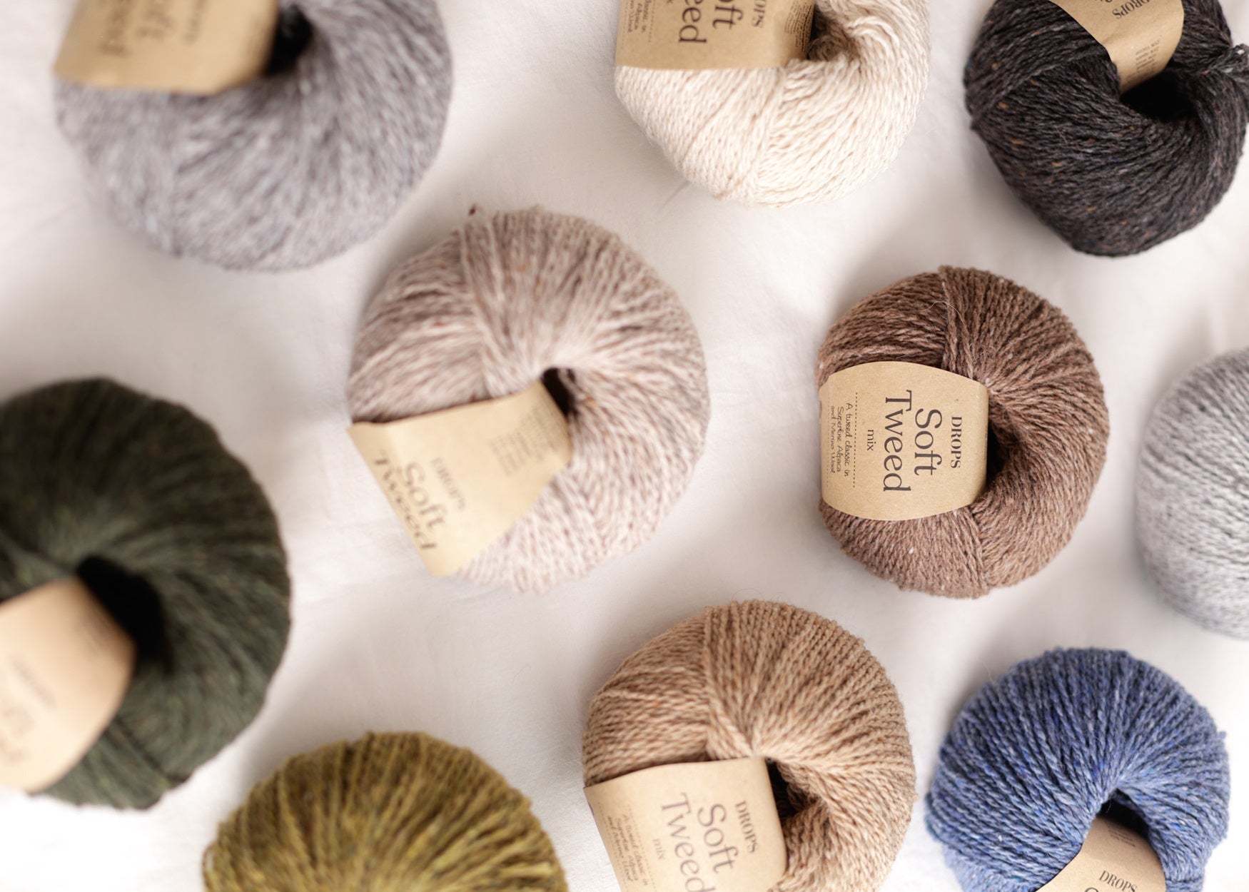 Needles & Wool