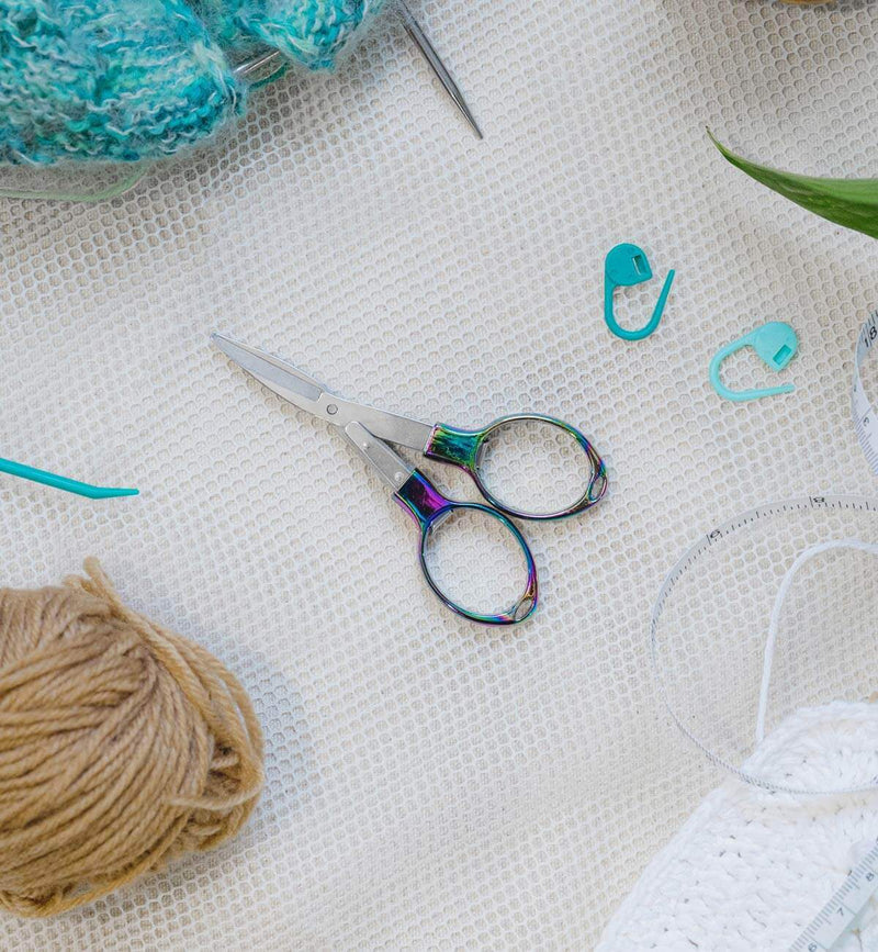 knit pro mindful rainbow folding scissor