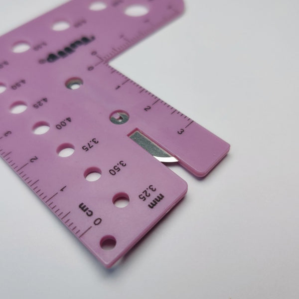 Tulip Needle Gauge With Thread Cutter - Purple Knitting Tool For Measuring Needles & Small Projects